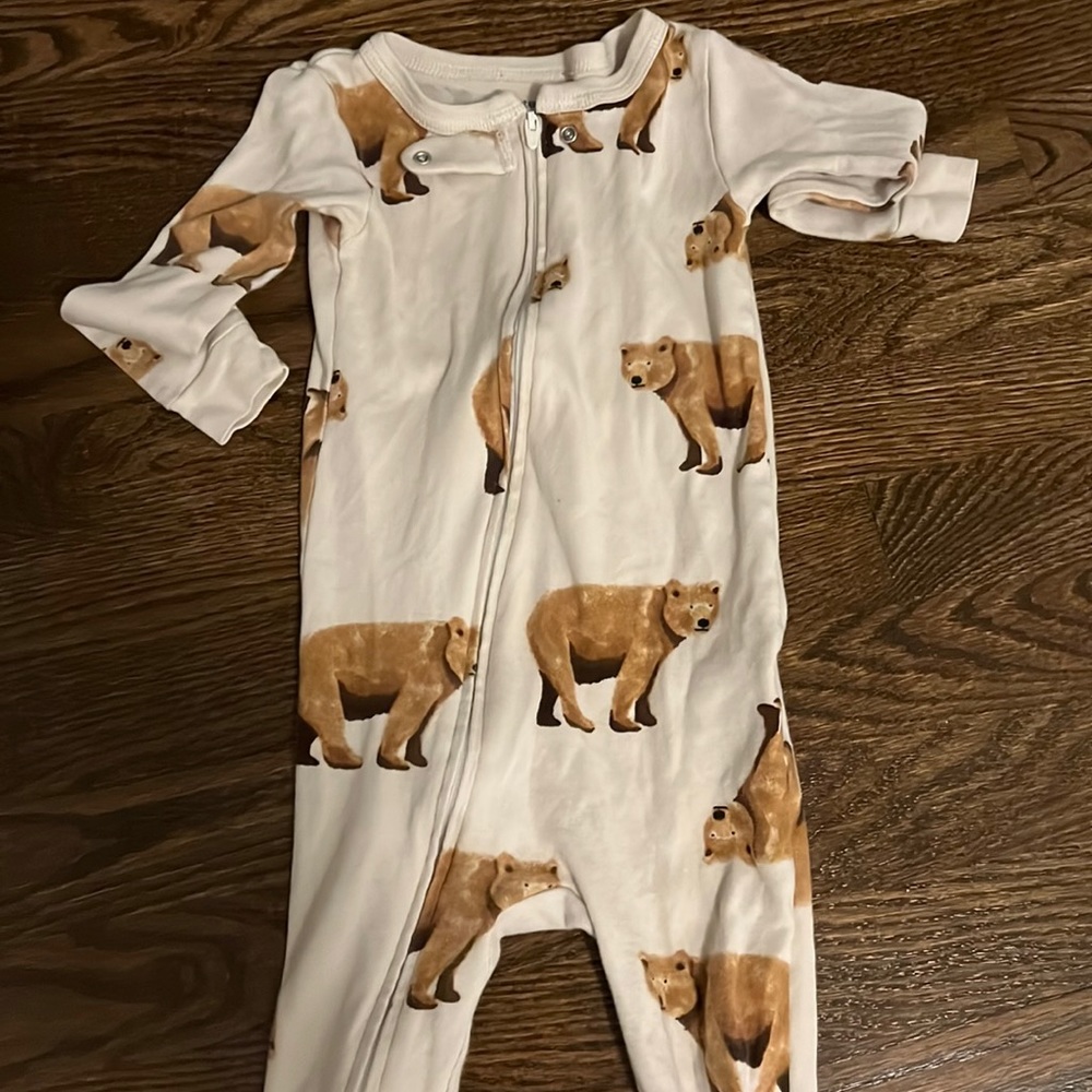2T onesie Male or Female. No stains and great condition